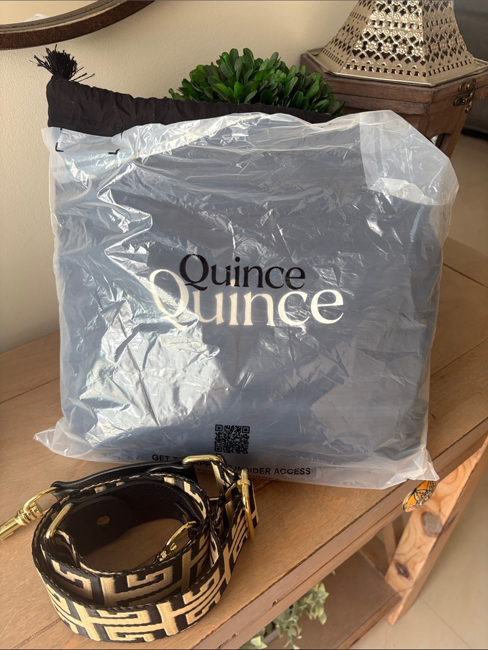 🌸QUINCE ITALIAN HANDWOVEN SMALL CROSSBODY BAG NWT🌸PLUS EXTRA STRAP. PRICE FIRM - Picture 13 of 16